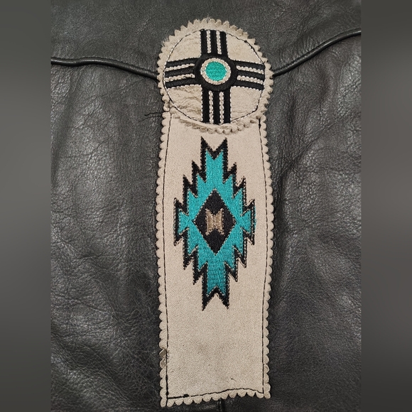 Vintage 80's - 90's Diamond Leather Heavy Vest with Embroidered Design Men's 46 - Picture 6 of 10